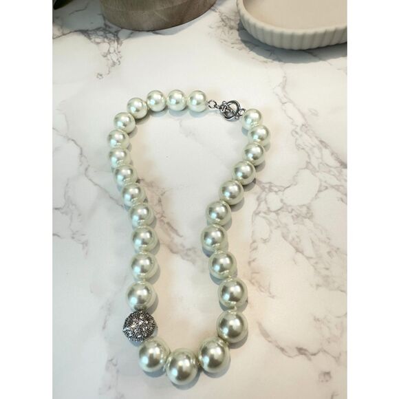Faux Pearl & Rhinestone Choker Necklace - Picture 3 of 5